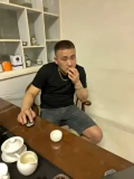 ShaoZian 1 online show from April 11, 2026, 4:21 pm