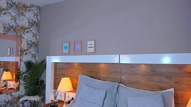 EmaBakker online show from March 1, 2026, 9:09 am