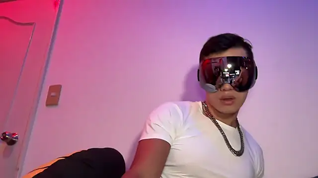 seanDogyy online show from August 8, 2026, 1:51 pm