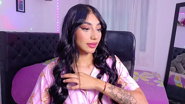 JulietaCheerr online show from September 29, 2025, 2:23 pm