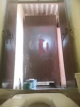 pura43 online show from February 11, 2025, 4:33 am