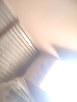 pura43 online show from March 6, 2025, 11:14 am