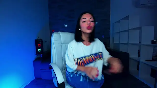 AddictedSabi online show from October 14, 2025, 9:10 am