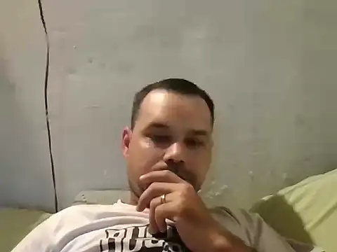 Lolosalvage83 online show from January 19, 2025, 11:45 am