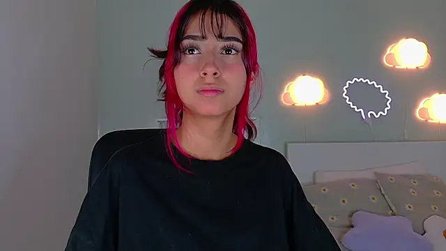 ParisFox  online show from October 4, 2025, 12:07 pm