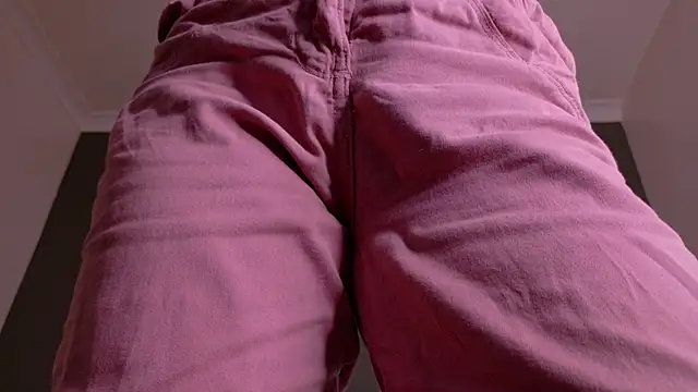 ParisFox  online show from September 19, 2025, 12:09 pm