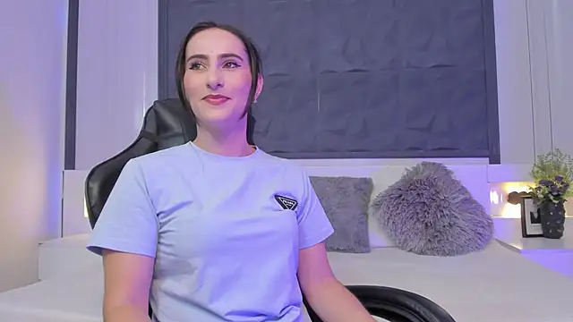 SaraGomez1 online show from February 19, 2026, 1:08 pm