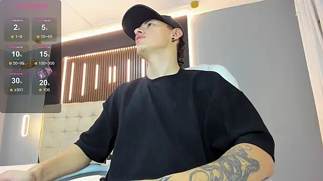 Lobo 17  online show from April 16, 2026, 3:40 am