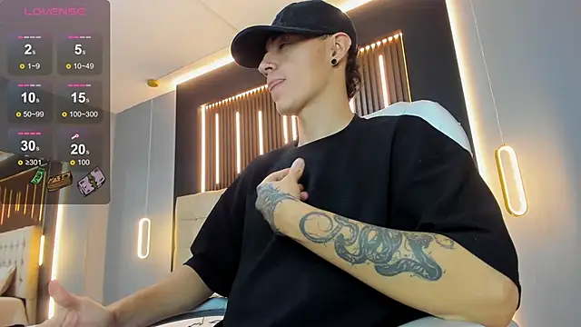 Lobo 17  online show from March 21, 2026, 8:41 am