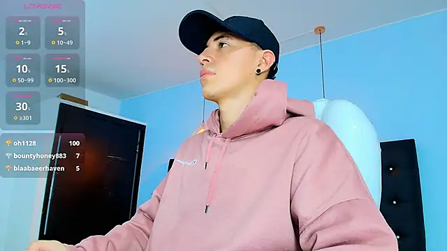 Lobo 17  online show from September 9, 2025, 3:49 am