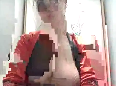 pussyCat t online show from December 22, 2025, 4:07 pm