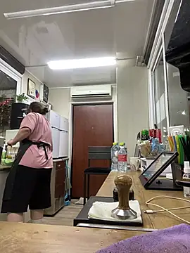 cinnabon  online show from March 13, 2025, 4:23 pm