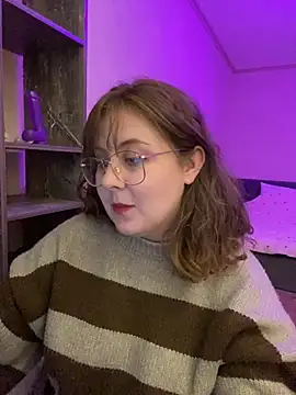 cinnabon  online show from March 20, 2025, 4:09 pm