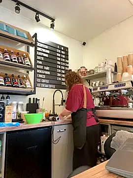 cinnabon  online show from September 24, 2025, 11:17 am