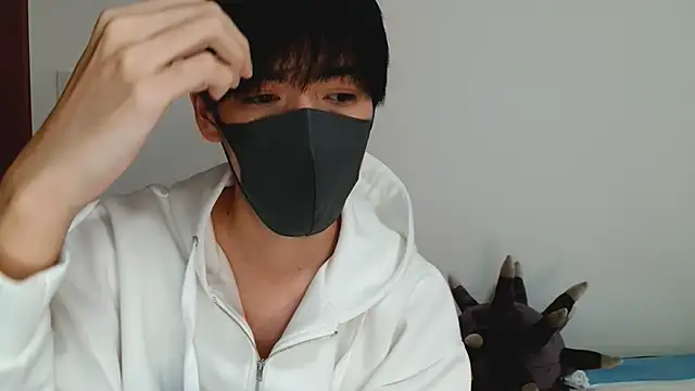 itsme LEON online show from March 19, 2025, 4:55 pm