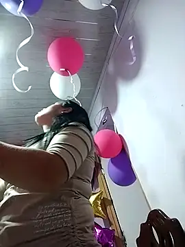 naughty-sharlot online show from January 28, 2025, 10:12 pm