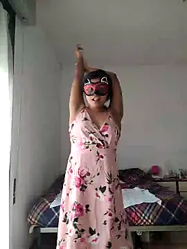 Bella Luna18 online show from March 15, 2025, 8:58 am