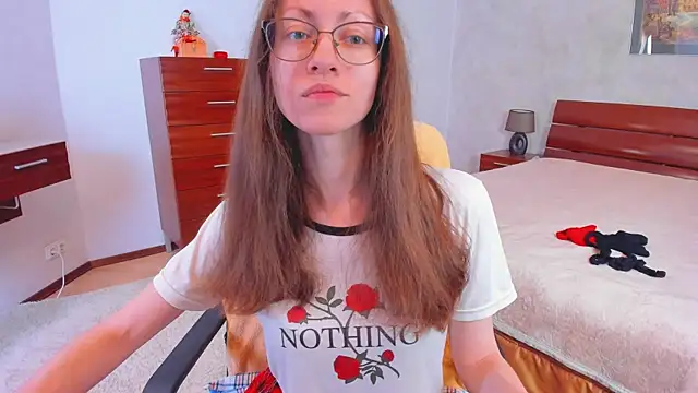 Pantyhose Mila online show from February 16, 2026, 9:13 pm