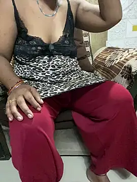 Snapshot of Tameesh_sexy_mistress chatting on July 17, 2026, 4:53 am Tameesh sexy mistress online show from July 17, 2026, 4:53 am
