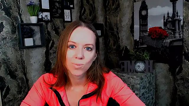 GloriaSi  online show from November 25, 2025, 9:09 am