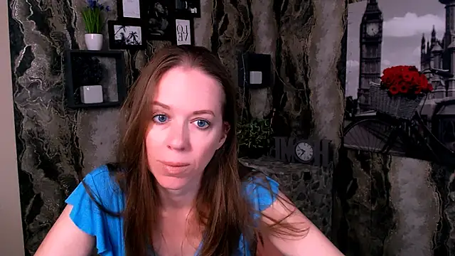 Snapshot of GloriaSi_ chatting on June 10, 2026, 2:57 am GloriaSi online show from June 10, 2026, 2:57 am