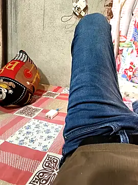 Snapshot of Bhabhi_desi12 chatting on November 9, 2025, 9:13 am Bhabhi desi12 online show from November 9, 2025, 9:13 am