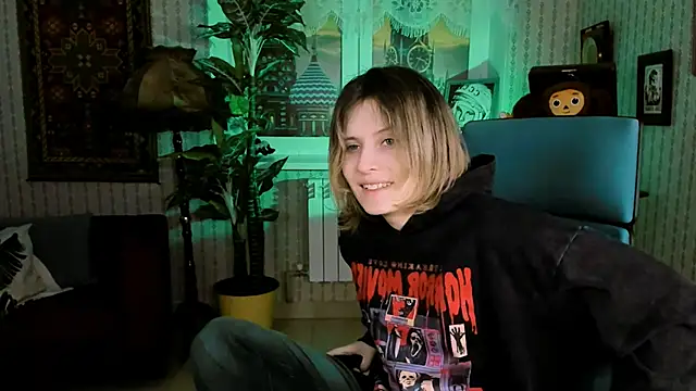 LolaAsmus online show from February 19, 2025, 5:05 am