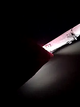 Jovende28 online show from November 4, 2025, 5:17 pm