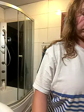 Yanacool007 online show from October 5, 2025, 2:52 pm