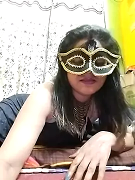 Babydoll 18 online show from April 26, 2026, 7:33 pm