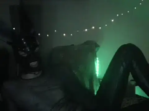 Angelbunn online show from December 30, 2024, 5:44 pm