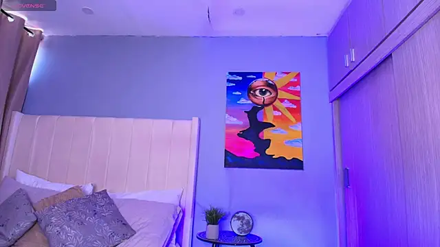 Shenoa1 online show from September 29, 2025, 10:04 pm