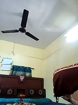 heenage online show from March 6, 2025, 4:41 am