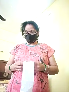 heenage online show from February 21, 2025, 7:45 am