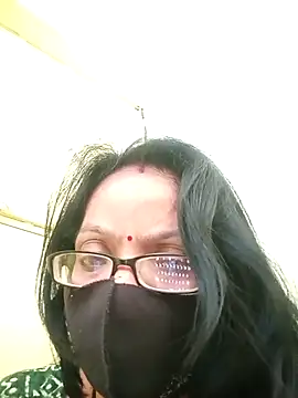 heenage online show from February 21, 2025, 10:50 am