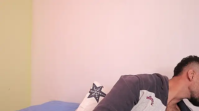 freddsexxx online show from February 2, 2026, 2:38 pm