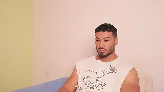 freddsexxx online show from October 7, 2025, 2:18 pm