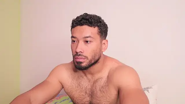 freddsexxx online show from October 30, 2025, 2:04 pm