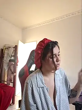 luuhcat09 online show from September 15, 2025, 9:54 am