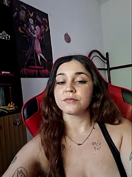 luuhcat09 online show from September 26, 2025, 6:04 pm