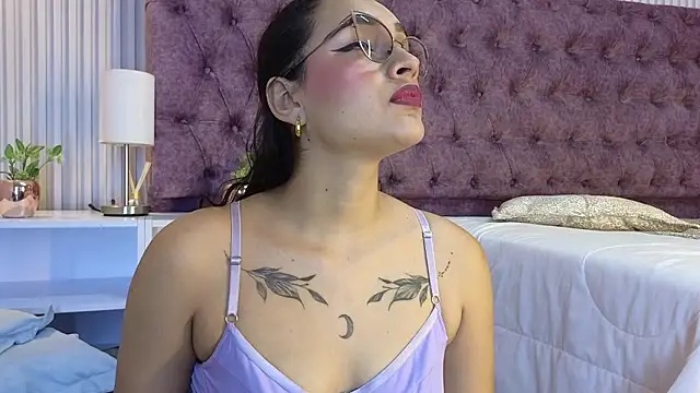 EMILYY FOXY online show from January 31, 2026, 7:12 pm