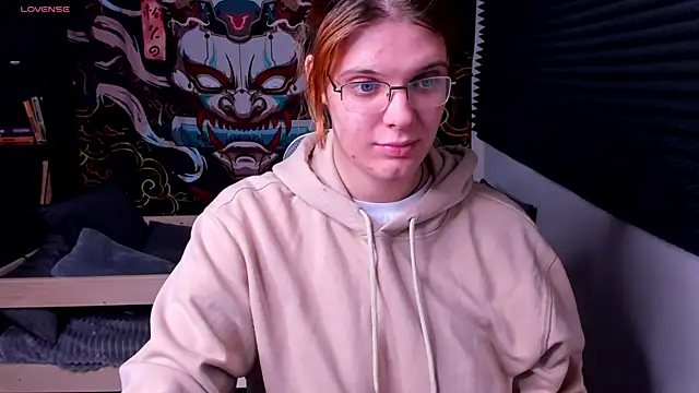 KIKI Krash online show from February 21, 2025, 10:50 am