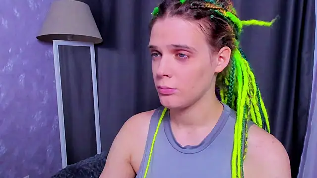 KIKI Krash online show from September 23, 2025, 10:44 am