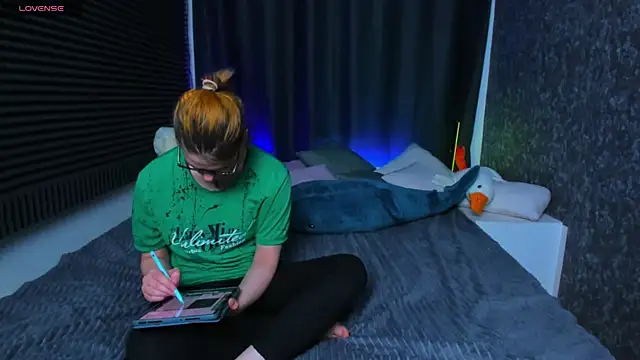 KIKI Krash online show from February 27, 2025, 4:43 pm