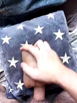 mattarm3122 online show from September 24, 2025, 12:33 pm