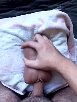 mattarm3122 online show from September 17, 2025, 11:23 am