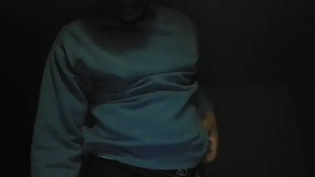 bigboytoy912 online show from April 24, 2026, 7:10 am