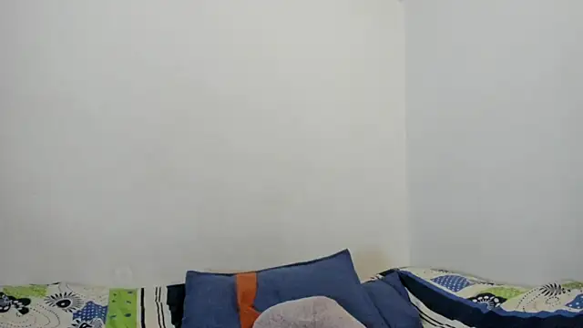 Nathaly love96 online show from March 21, 2025, 7:35 pm