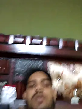 Rajsingh9650 online show from October 3, 2025, 2:07 pm