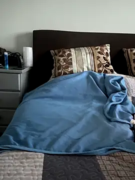 maturemale2024 online show from September 18, 2025, 6:00 pm